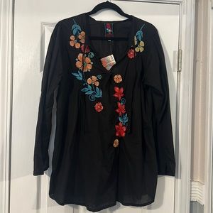 Johnny Was NWT 100% Cotton Embroidered Tunic Blouse